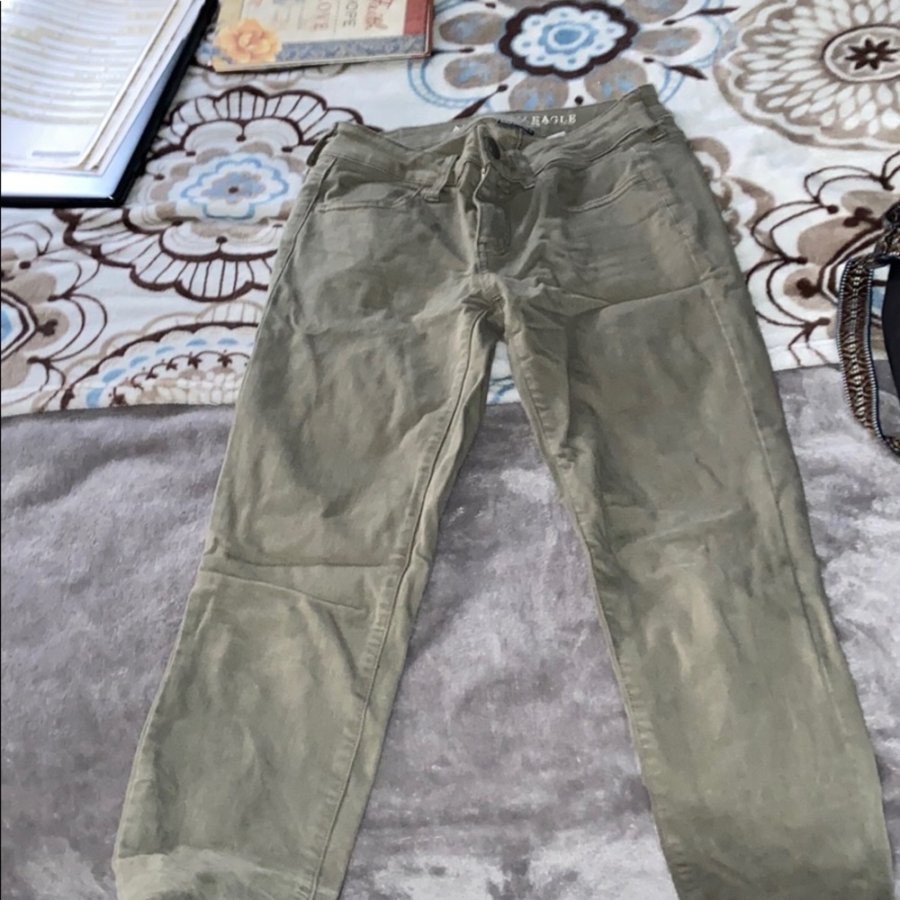 American eagle olive jeans